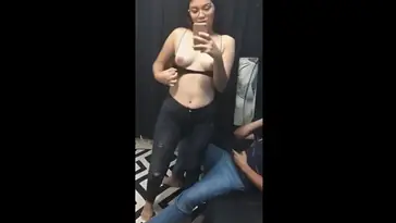 Rekaman Amatir Penuh Suara Merdu Yang Bikin Sange